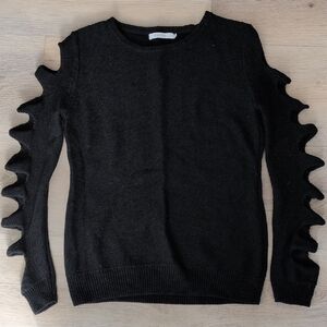Harper Black Sweater with Cut-Out Sleeves Stitch Fix Gorgeous Sweater!! Size Lg